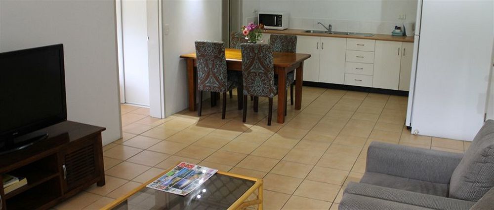 Cairns Reef Apartments & Motel מראה חיצוני תמונה