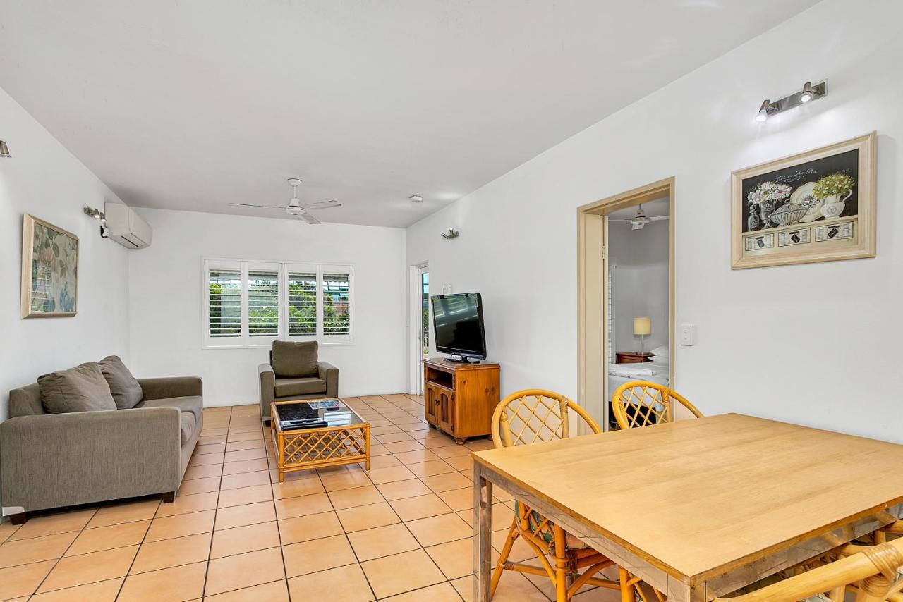 Cairns Reef Apartments & Motel מראה חיצוני תמונה