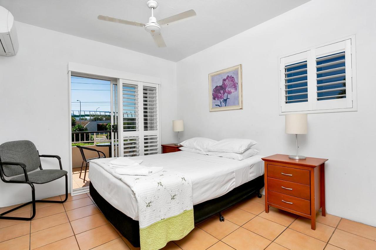 Cairns Reef Apartments & Motel מראה חיצוני תמונה