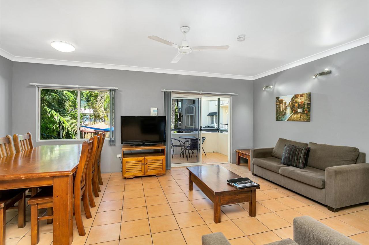 Cairns Reef Apartments & Motel מראה חיצוני תמונה